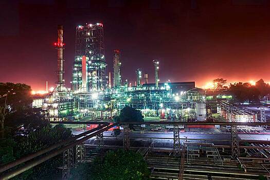 Индия понадеялась на Трампа для решения проблем с российской нефтью