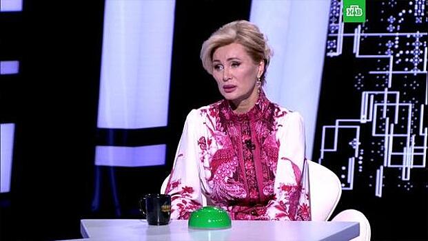 Цыганова попыталась остановить рассказ мужа о Пугачевой: "И опять меня на 20 лет закроют"