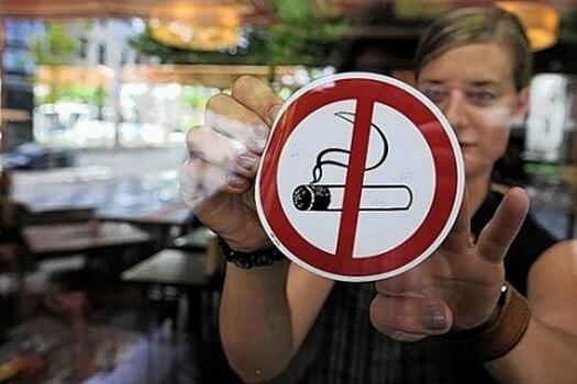 В Таиланде ввели запрет на курение в общественных местах
