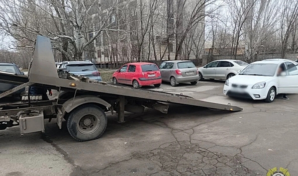 Под Волгоградом в ходе межведомственного рейда у должников изъяли 25 автомобилей