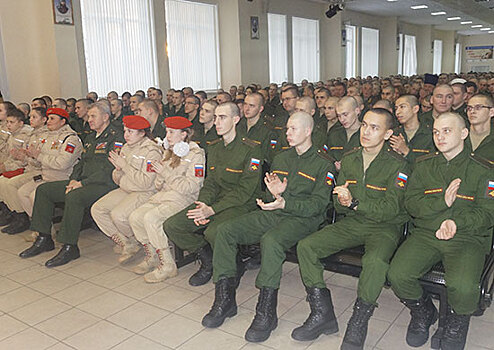 Первый в рамках осеннего призыва воинский эшелон из Поволжья сегодня отправился из Казани