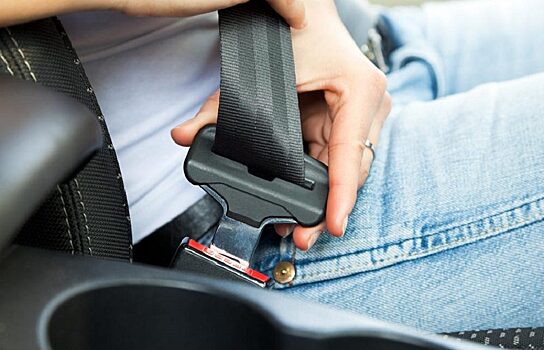 В Екатеринбурге в ДТП пострадала непристегнутая пассажирка «десятки»