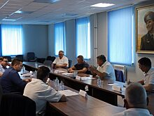 Панков: Молодежь сможет заниматься парашютным спортом в гагаринском аэроклубе