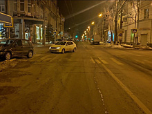 Самарский водитель легковушки протаранил павильон