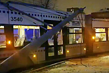 Шесть человек пострадали в ДТП с трамваем и грузовиком в Москве