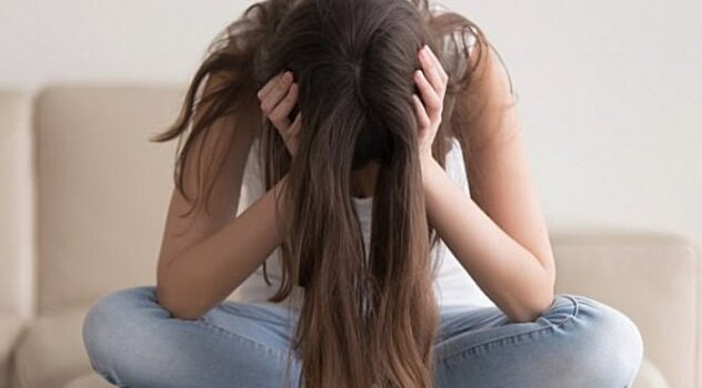 Каждая четвертая девочка-подросток страдает от депрессии