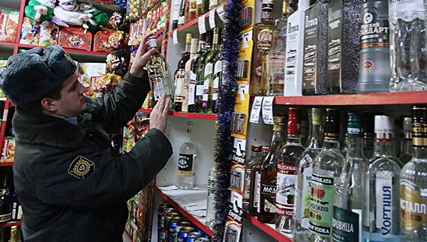 Cтоличные магазины проверят на контрафактный алкоголь
