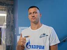 «Миша Кержаков учил Старикова русскому: «Подойди к тренеру и скажи: «Залупа!» Будет смешно!» Мухин о вратаре «Зенита»