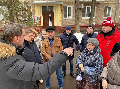 Власти района Соколиная Гора провели субботний обход территории
