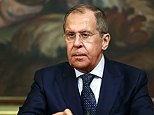 «Не мешать»: Лавров назвал главные качества жены дипломата