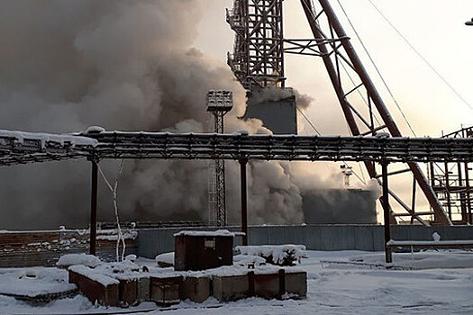 Спасатели не смогли добраться до рабочих в шахте в Соликамске