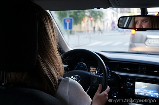 Дорожные камеры будут фиксировать машины с выключенными фарами