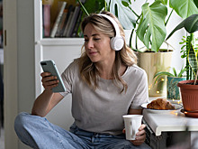 5 подкастов благотворительных фондов