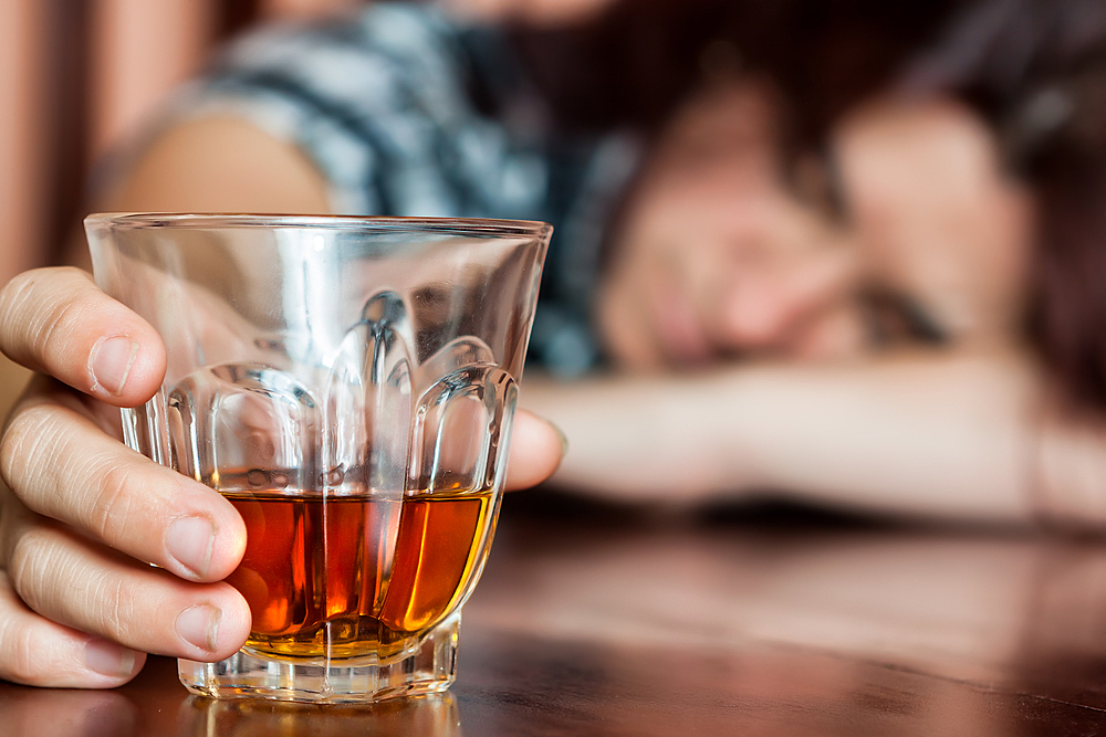 Какая доза алкоголя считается токсичной для печени