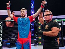 Умалатов и Магомедкеримов отметились яркими нокаутами. Результаты турнира PFL