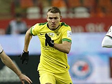 Фильцов, Форбс, Эзатолахи и еще 6 футболистов покинули "Анжи" по завершении сезона