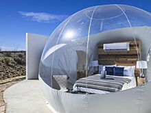 Хотите пожить под водой, в стеклянном кубе или доме-пузыре? 10 впечатляющих домов-отелей