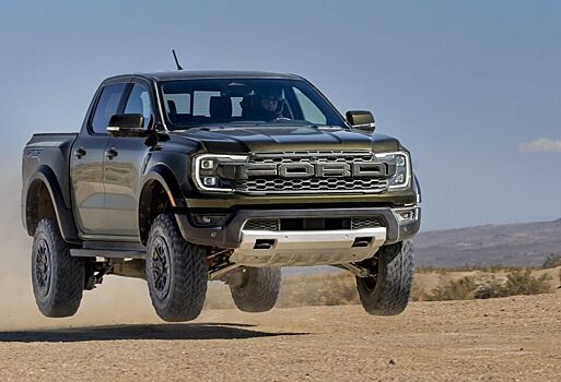 Ford не исключил участия в «Дакаре» с заводской командой