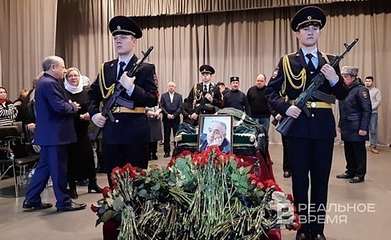 Власти Татарстана выразили соболезнования родным и близким Рафила Нугуманова