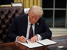 Трамп установил рекорд по количеству указов за первые дни президентства