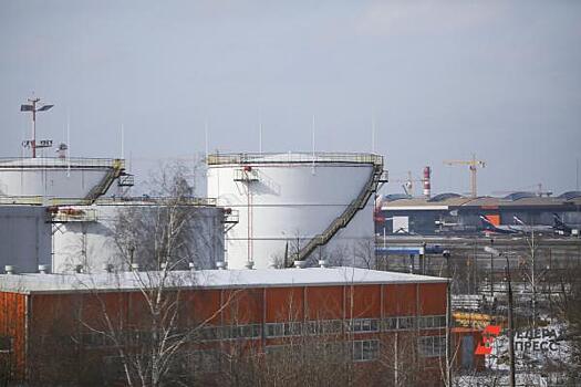 В Красноселькупе снова ищут подрядчика для строительства топливного парка аэропорта