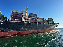 Власти Одессы заявили об атаке беспилотников по двум морским судам