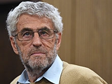 В Москве суд заочно арестовал политика Леонида Гозмана*