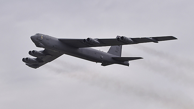 Истребители России отследили B-52 над Охотским морем