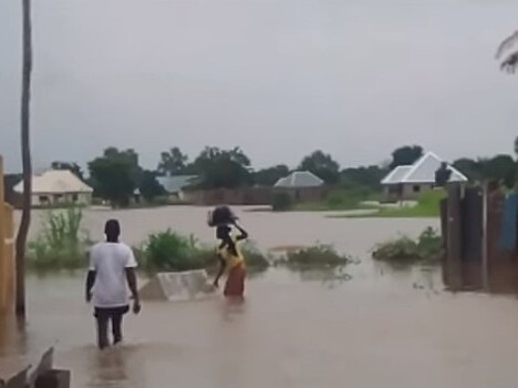 Наводнения в Нигерии унесли жизни более 100 человек