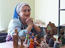 Марина Матыцына из села Борского учит детей делать игрушки по старинным традициям