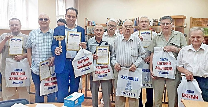 В Екатеринбурге состоялся турнир по шахматному рапиду