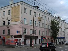 Водитель Lexus сбил двоих пешеходов в центре Нижнего Новгорода