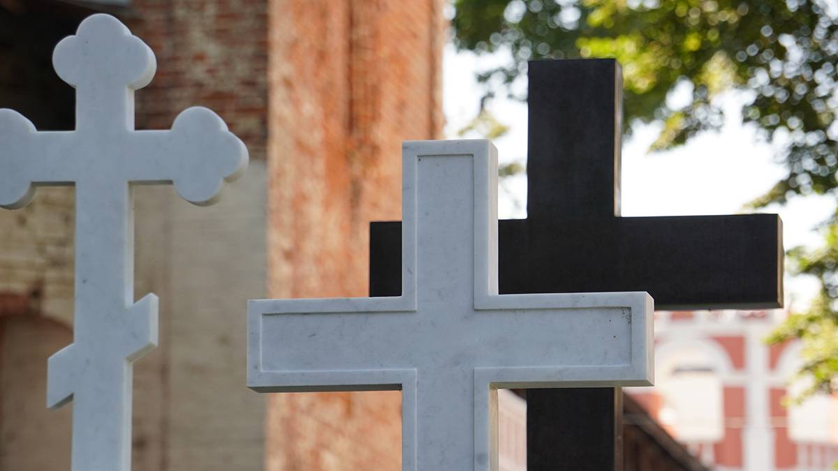 ЭГ: Актер Подранков Черствов упокоен в безымянной могиле с пробитой головой