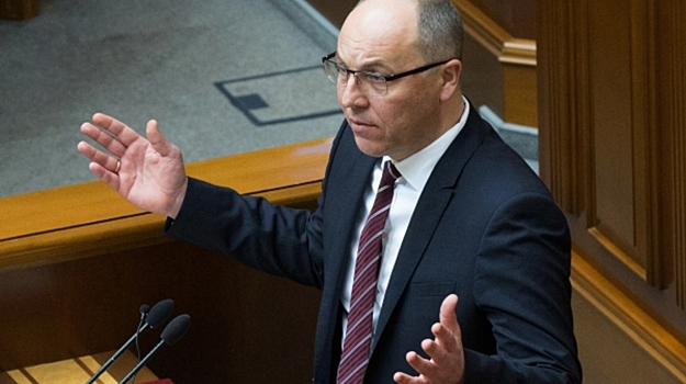 Зеленского обвинили в нарушении Конституции