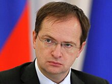 В Петербурге одобрили отставку Мединского