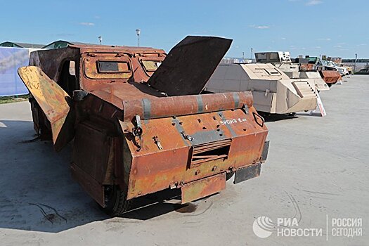 Россия открыла выставку военной техники из Сирии