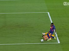 Рэшфорд заработал пенальти в матче с «Олимпиакосом» – вратарь руками сбил форварда «Барсы». Ямаль реализовал 11-метровый