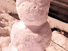 В Италии вылепили 200-килограммового снеговика (ФОТО)