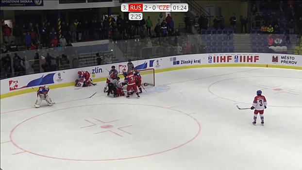 Хоккеистки из России и Чехии подрались во время матча
