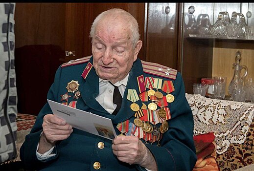 Подольские депутаты поздравили ветеранов Великой отечественной войны