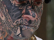 В Австралии оштрафовали байкера за свастику на лице