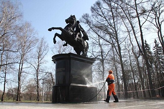 В Екатеринбурге 20 памятников архитектуры отремонтируют за 6 лет