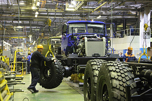 Челябинский губернатор предложил бизнесу удвоить инвестиции