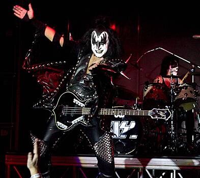 Гитарист популярной рок-группы попал в ДТП