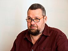 Луганский писатель Глеб Бобров: Россия знает, что делает