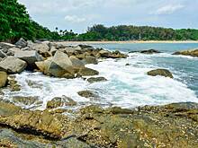 Мужчина поехал с братьями на отдых в Таиланд и был унесен волнами у них на глазах