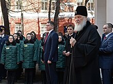 Патриарх Кирилл принес в Бутырскую тюрьму пасхальные подарки заключенным