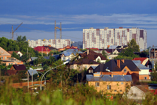 Где дешевле всего купить частный дом