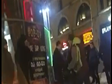 Массовую драку в Санкт‐Петербурге сняли на видео