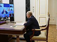 Во время совещания Путина с правительством раздался звонок